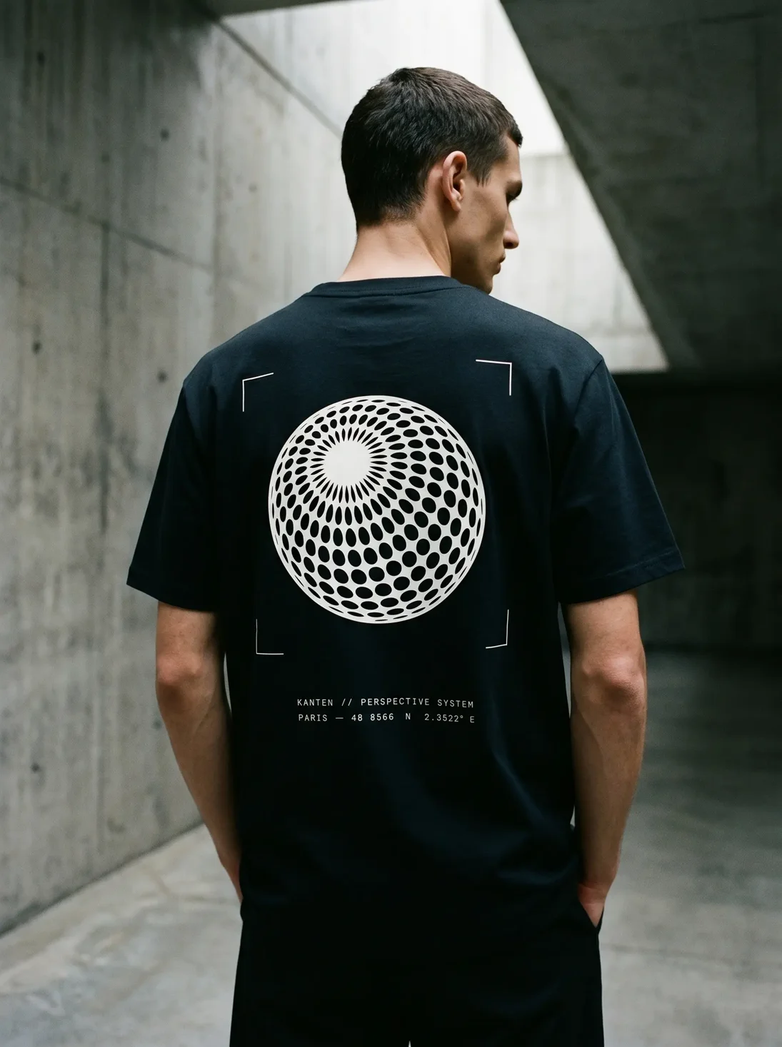 T-shirt Kyu, vue du graphisme au dos